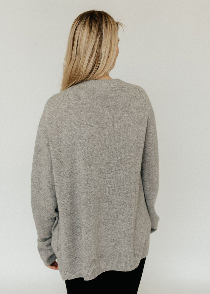 Éterne Theodore Cashmere Sweater in Grey Back | Tula's Online Boutique