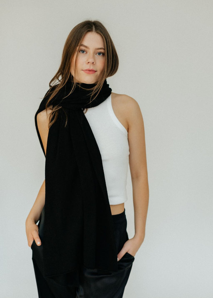 CRUSH Cashmere Lima Luxe Scarf in Black | Tula's Online Boutique