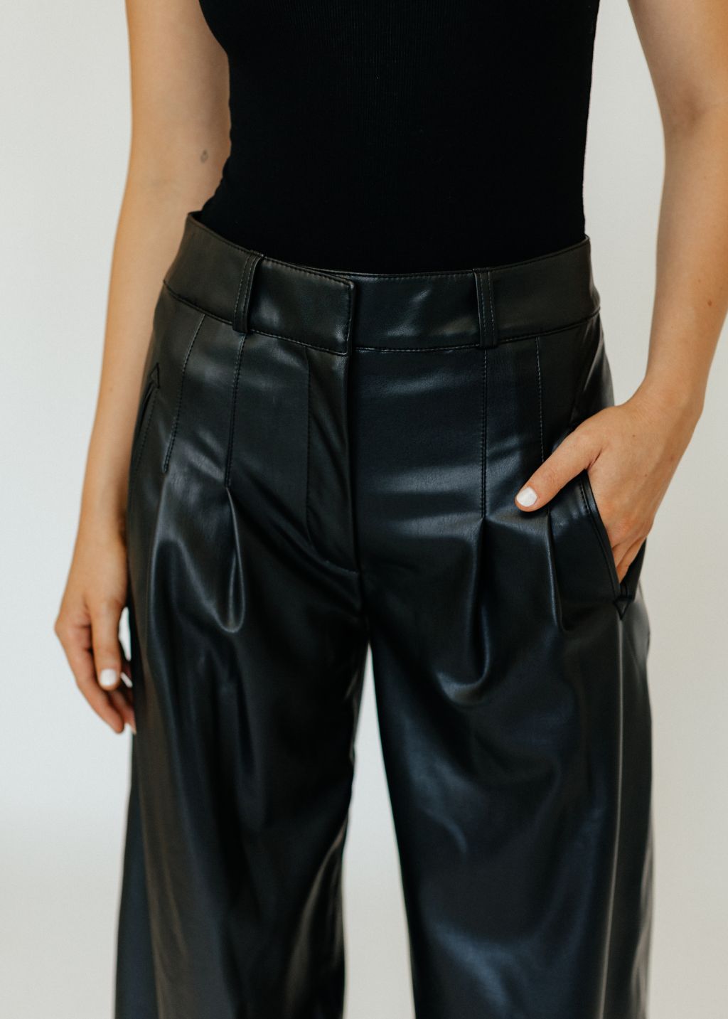 Veronica Beard Vegan Rennert Pants Details | Tula Online Boutique
