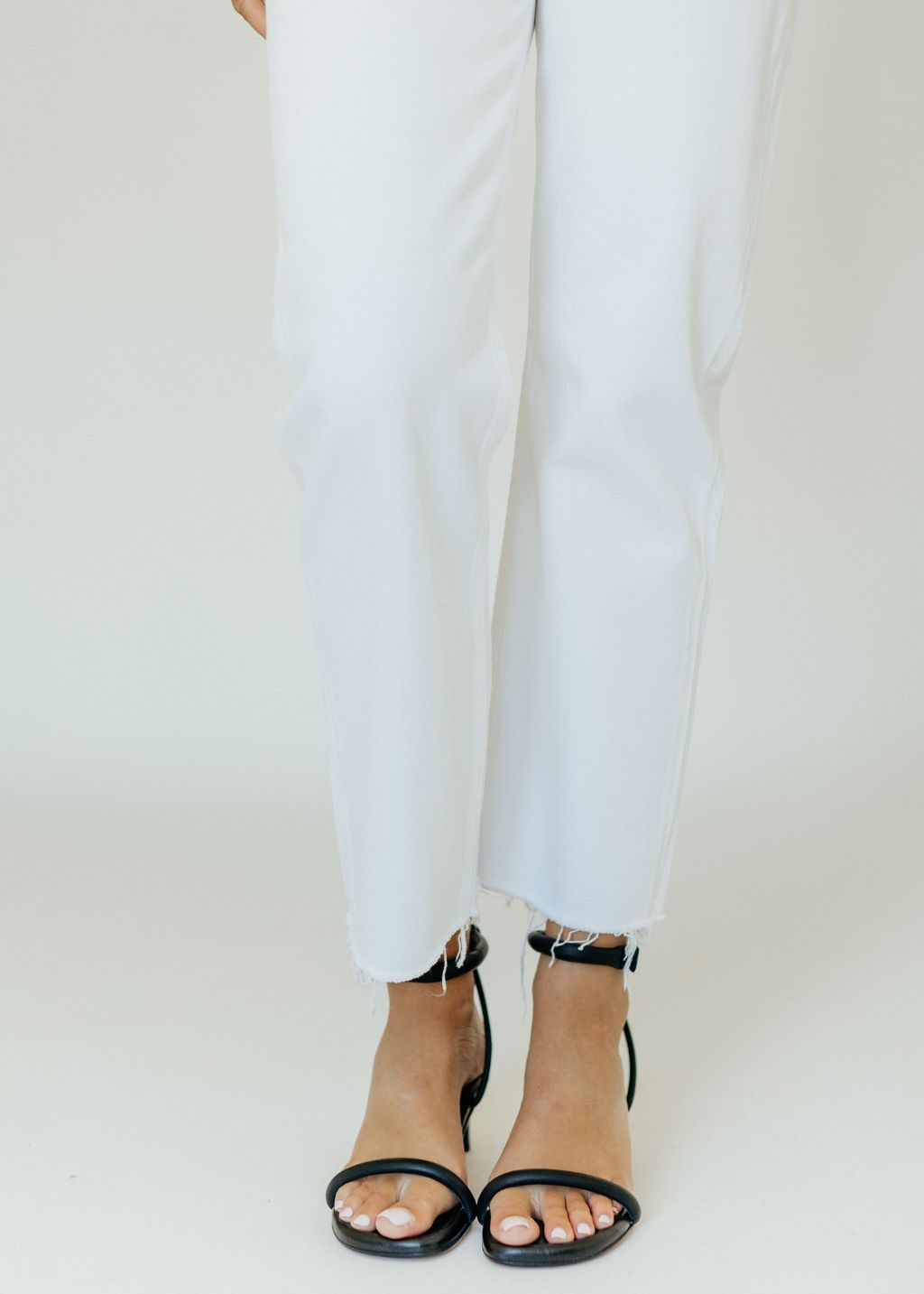 AGOLDE 90's Jean in Salt Details | Tula's Online Boutique