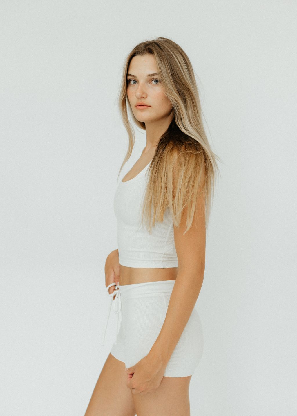 Éterne Drawstring Short in Cream | Tula's Online Boutique