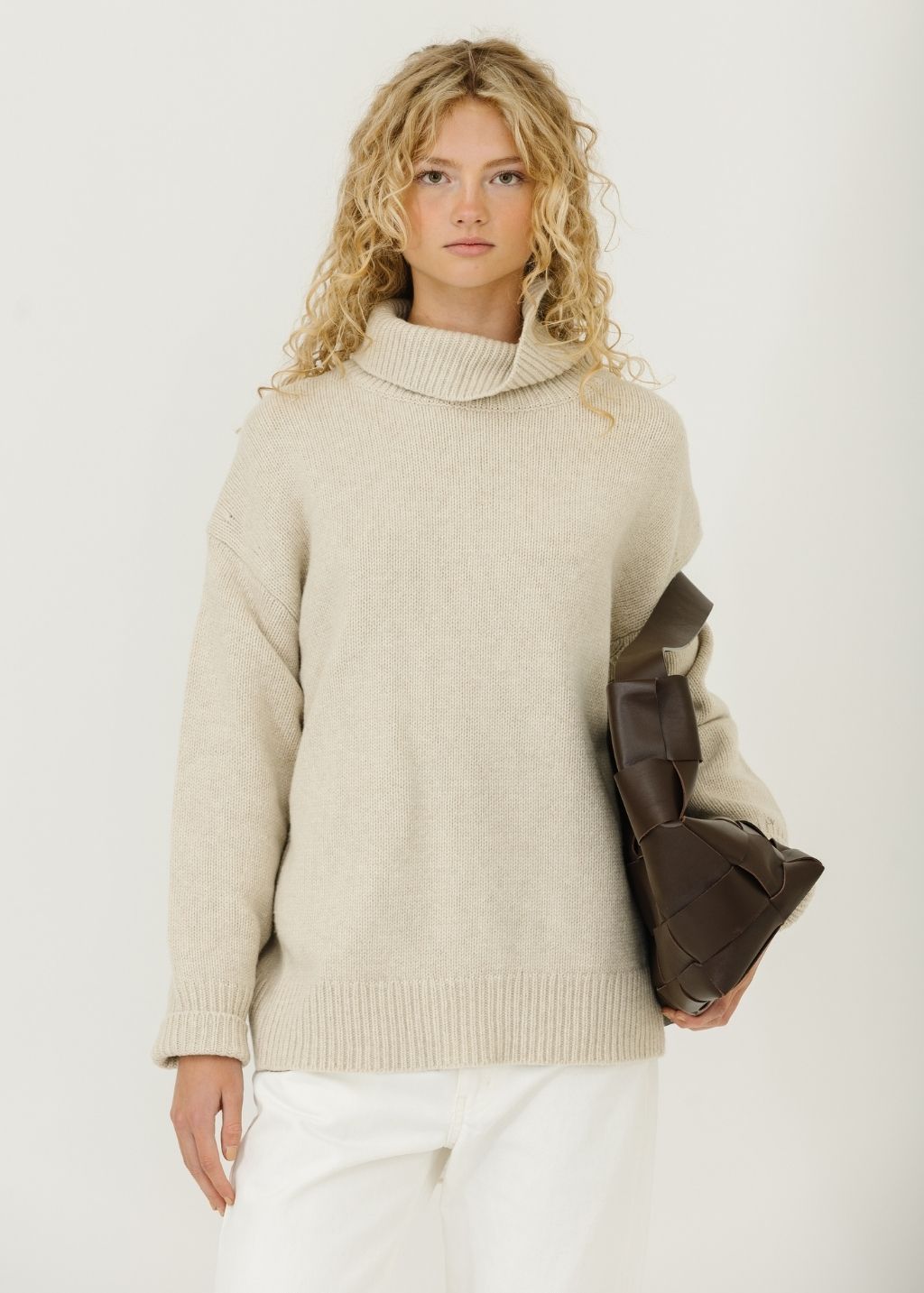 Alex Mill Nottinghill Turtleneck Sweater in Wishbone | Shop Tula