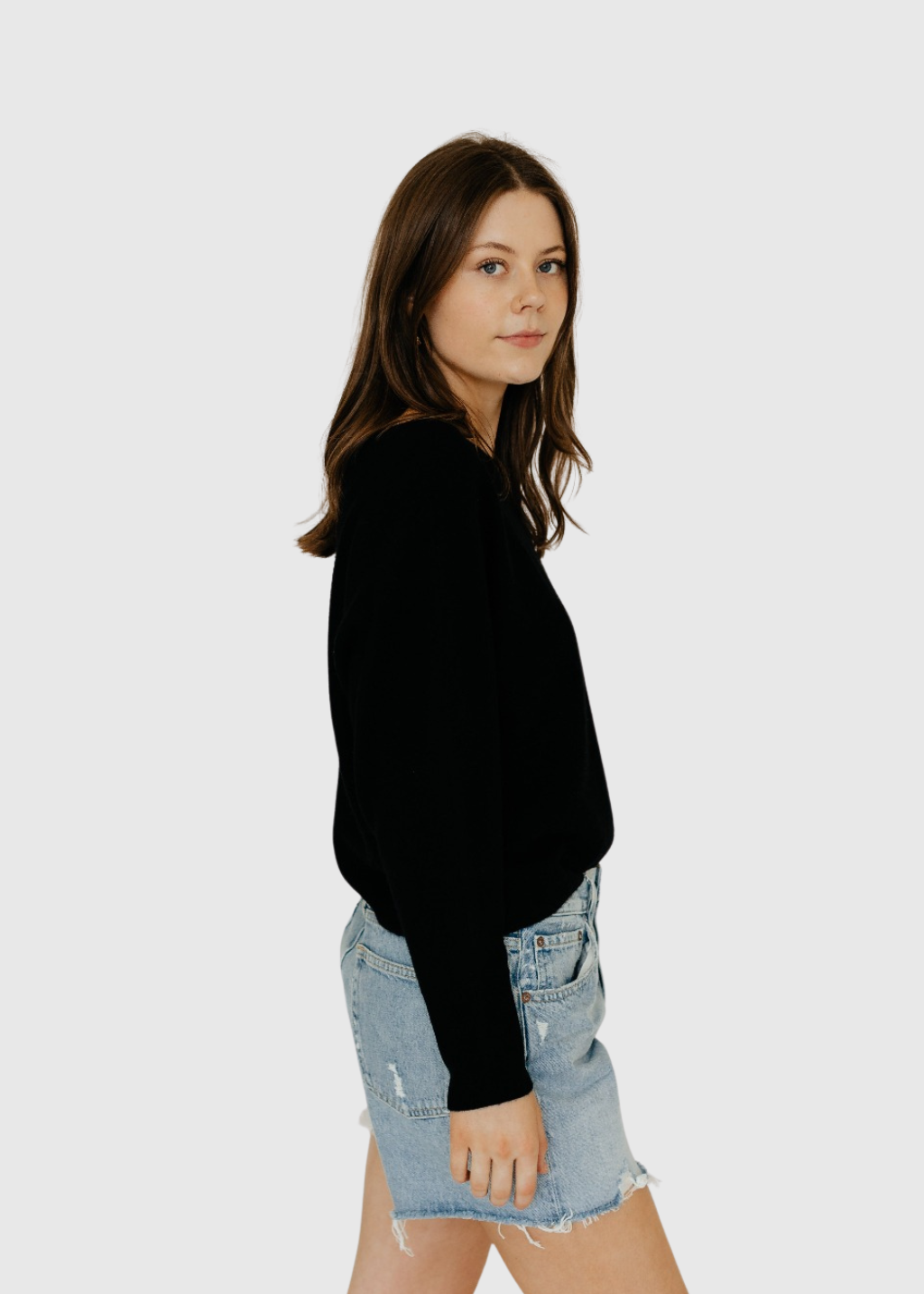 Colorush Yangon Boat Neck Sweater in Black | Shop Tula