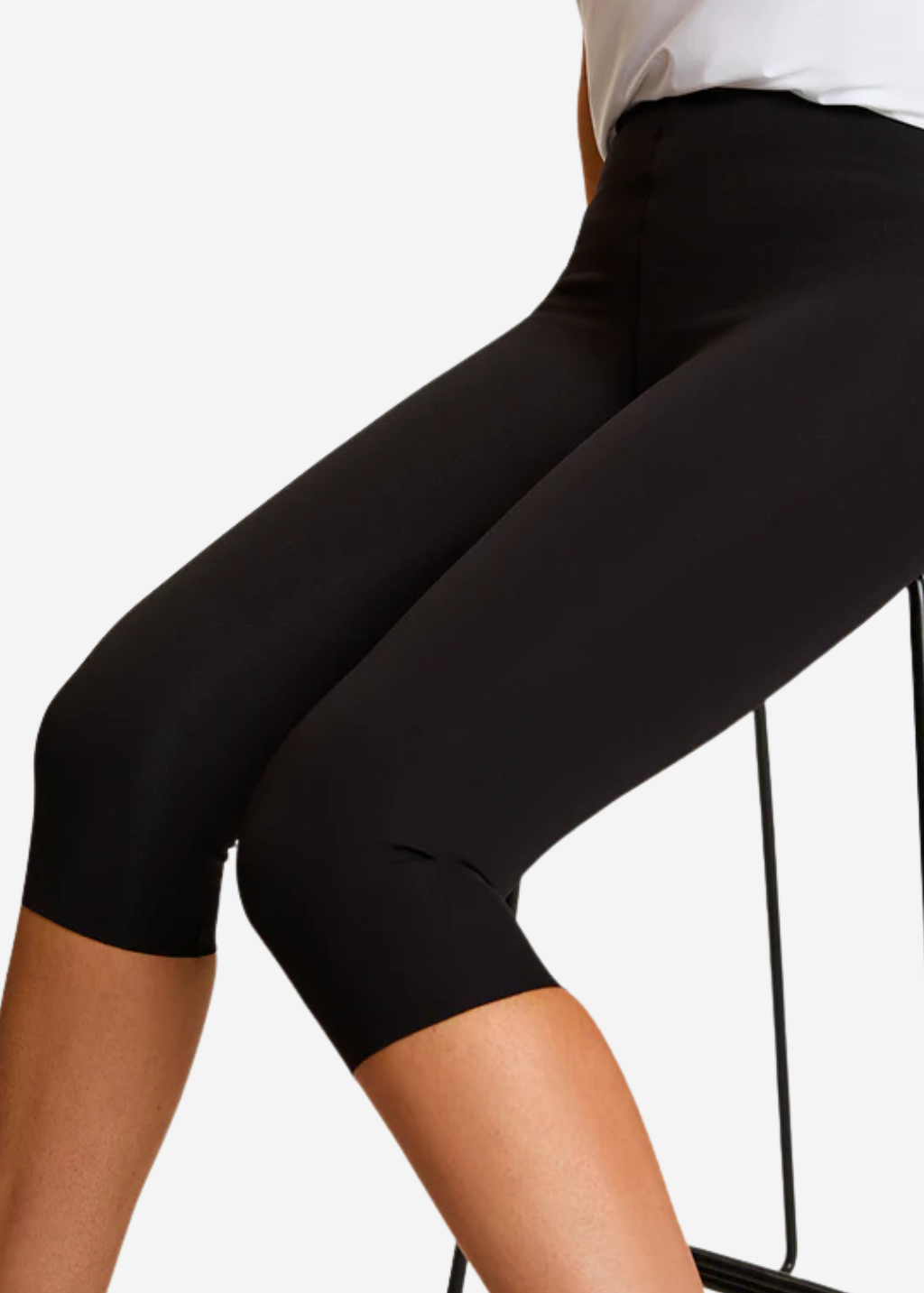 Commando Capri Leggings in Black | Shop Tula