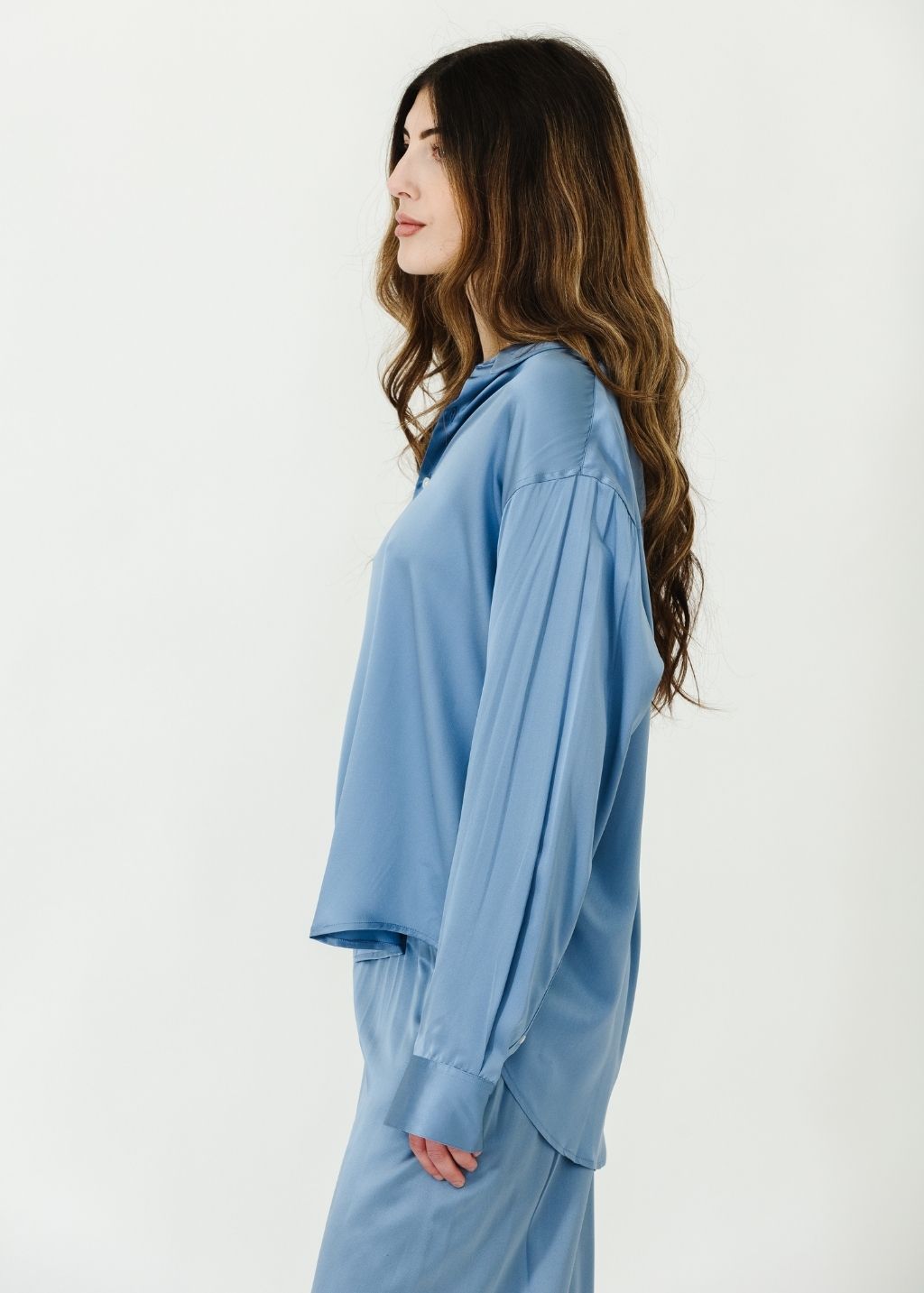 Comme Si La Shirt Classica Silk in Periwinkle Side | Shop Tula