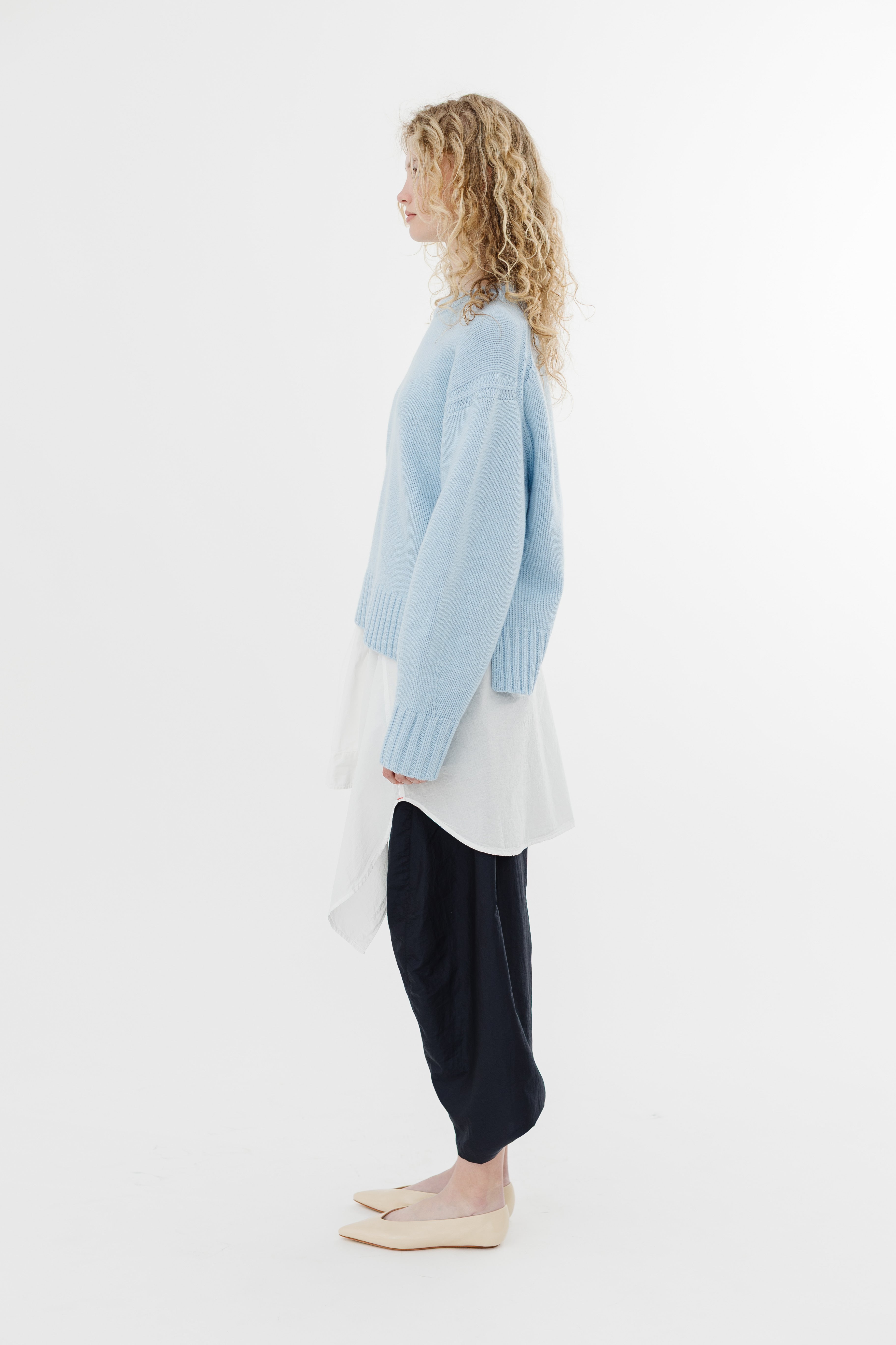 Guest In Residence Cozy Crew in Clear Sky | Shop Tula