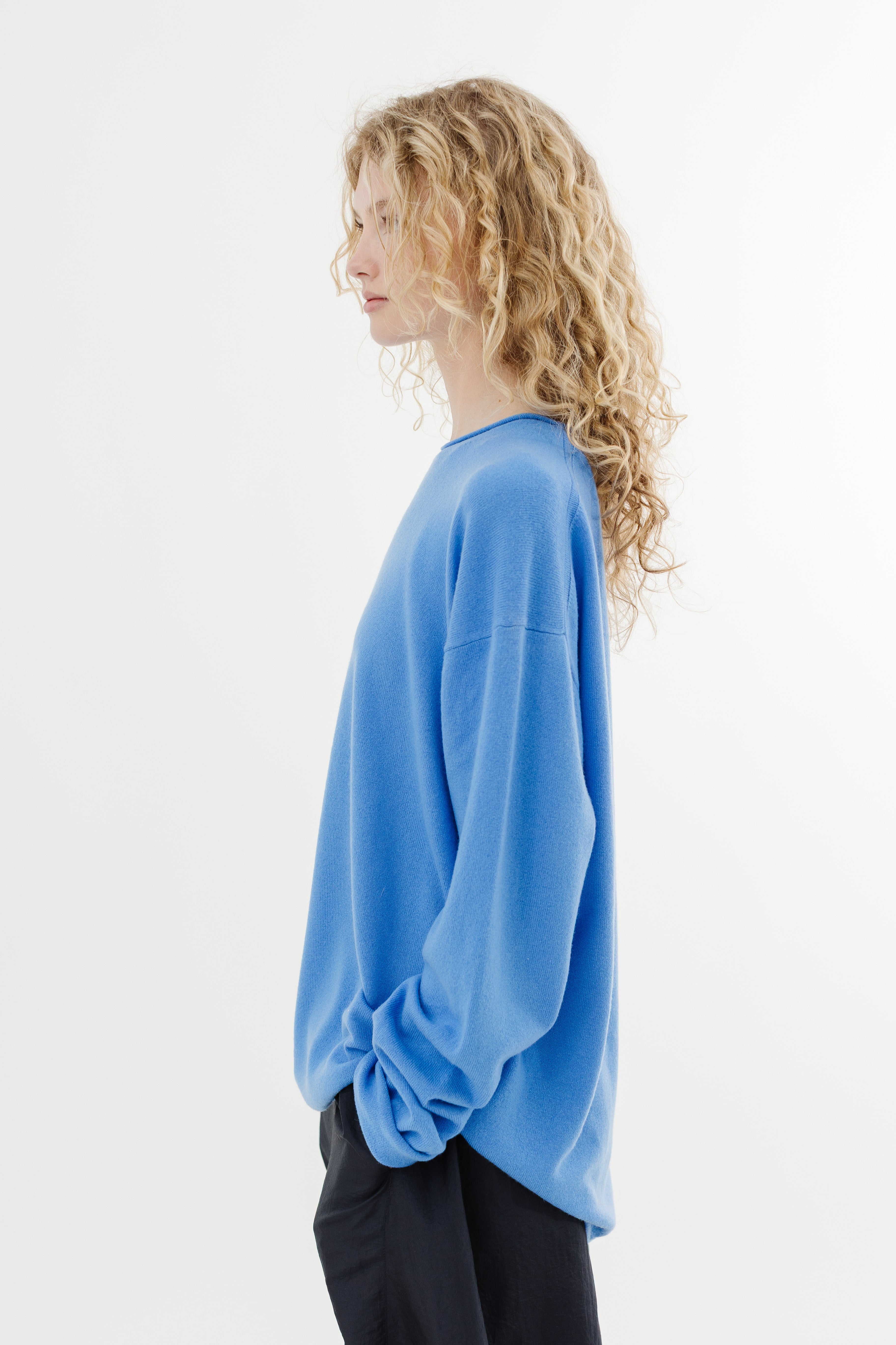 Guest In Residence Oversized Crew in Sail | Shop Tula