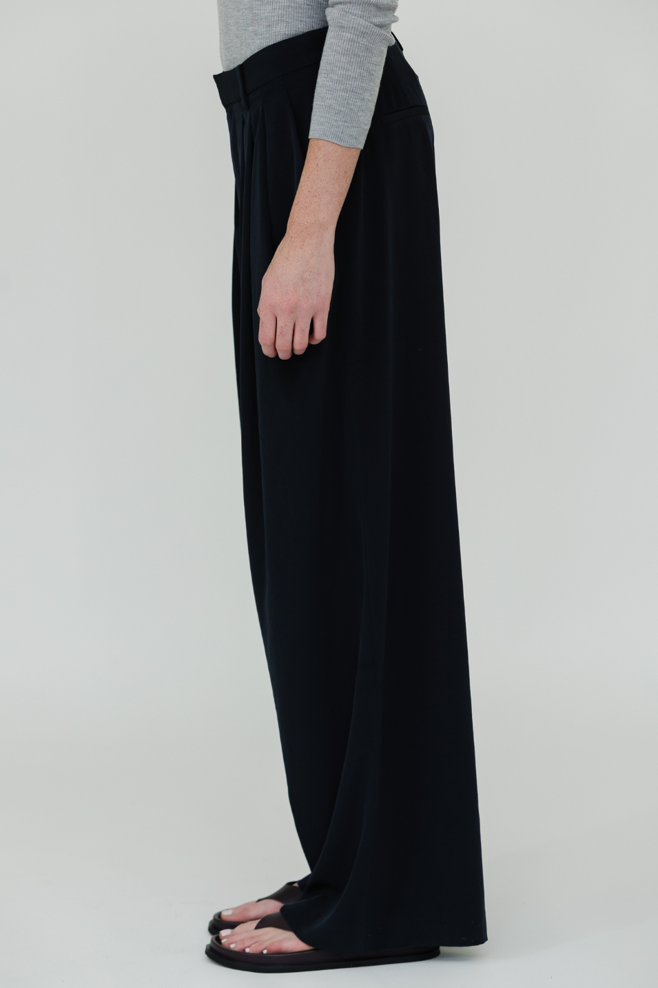 Tibi Relaxed Suiting Triple Pleat Pant in Navy | Shop Tula