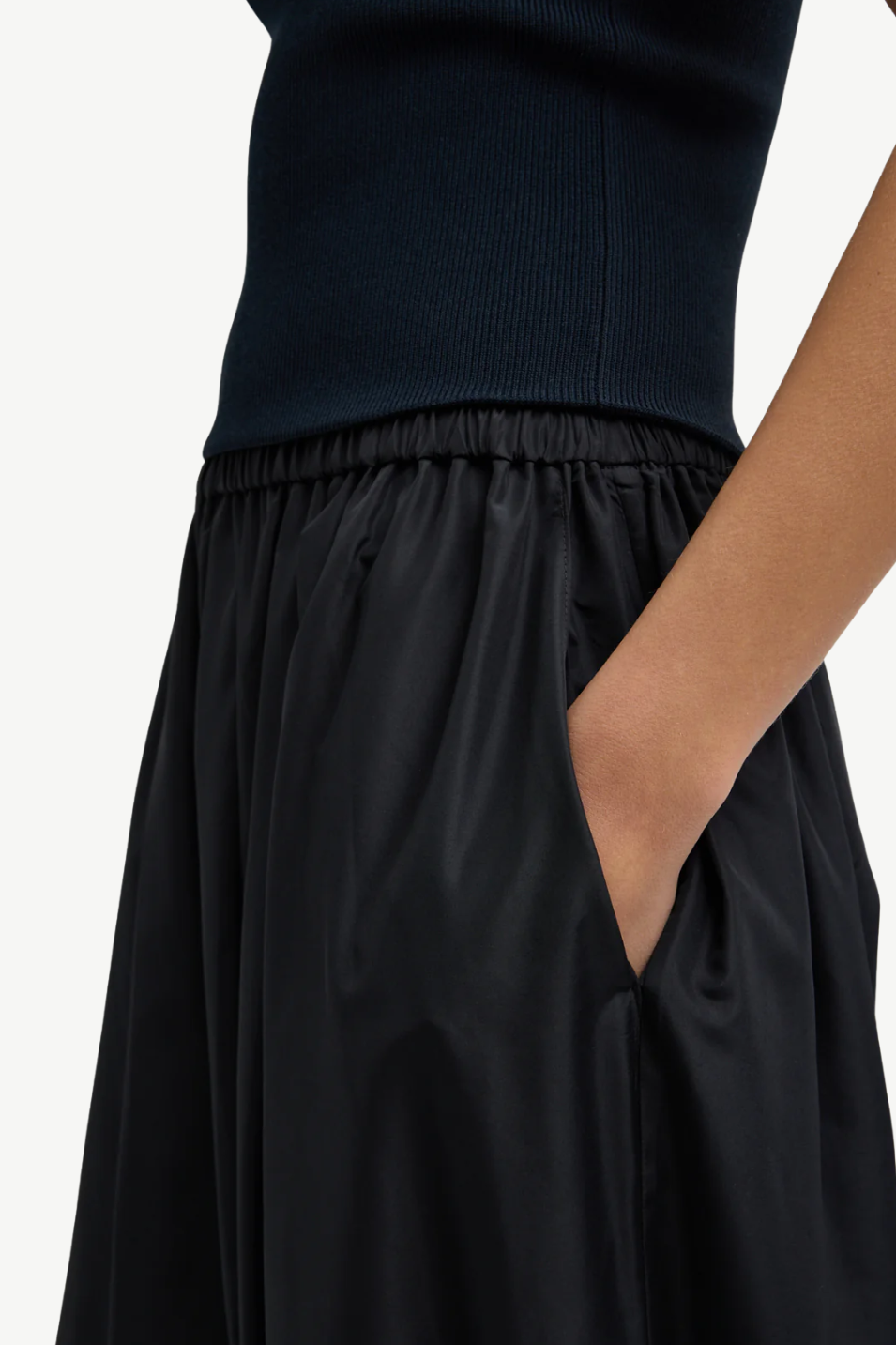 Tibi Summer Nylon Zeppelin Pant in Black | Shop Tula