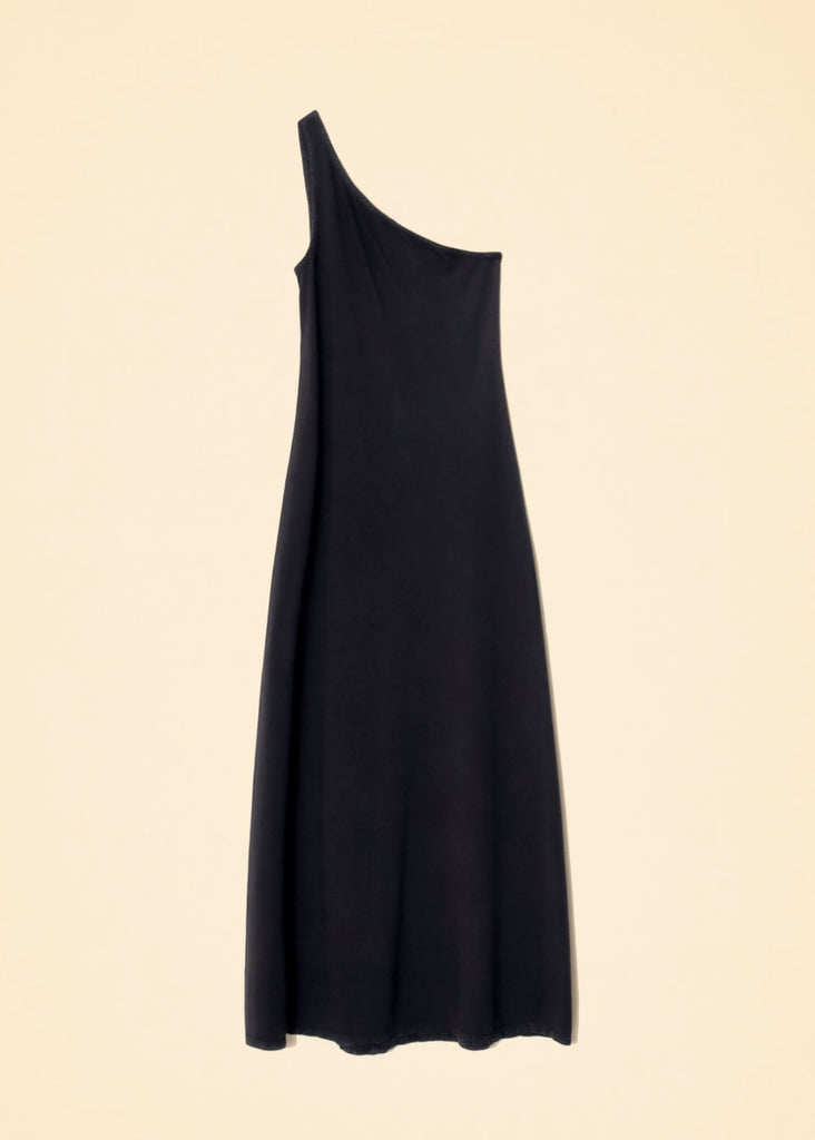 Xírena Genevieve One Shoulder Dress in Black Flat | Tula's Online Boutique