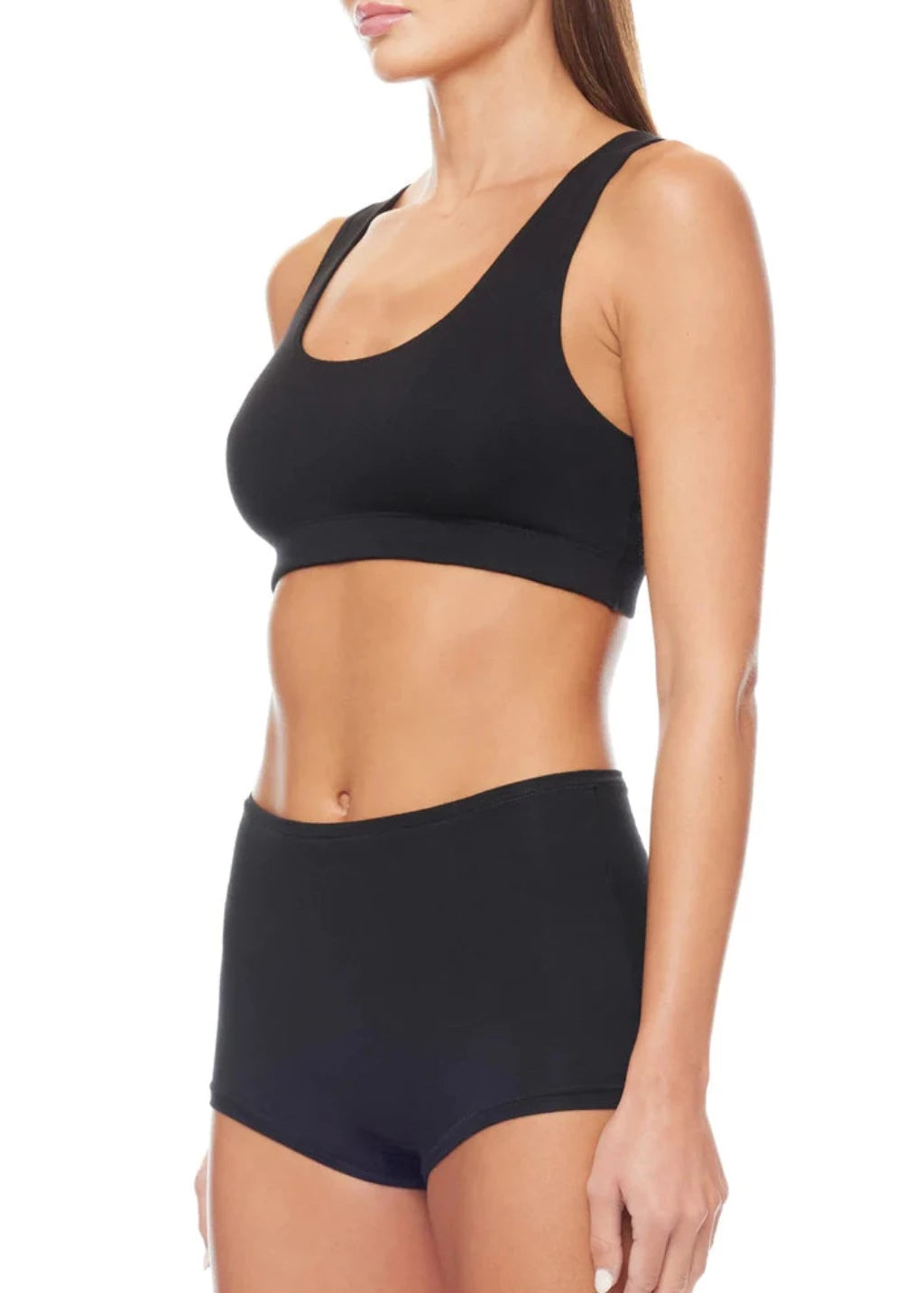 Éterne Sports Bra in Black | Tula's Online Boutique