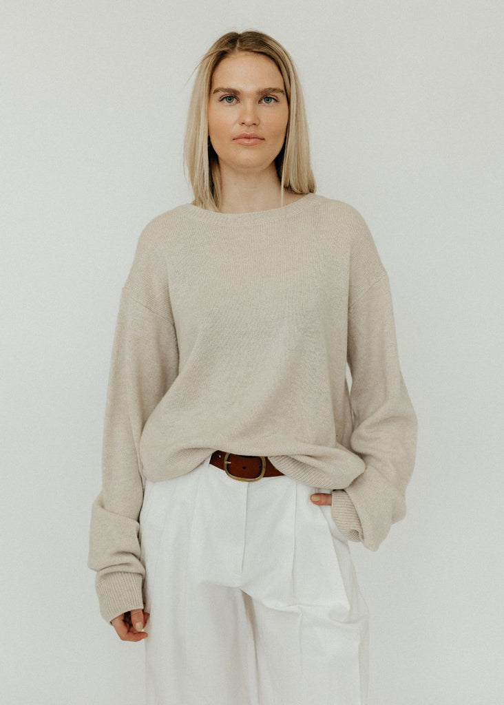 Éterne James Cashmere Sweater in Oatmeal | Tula's Online Boutique