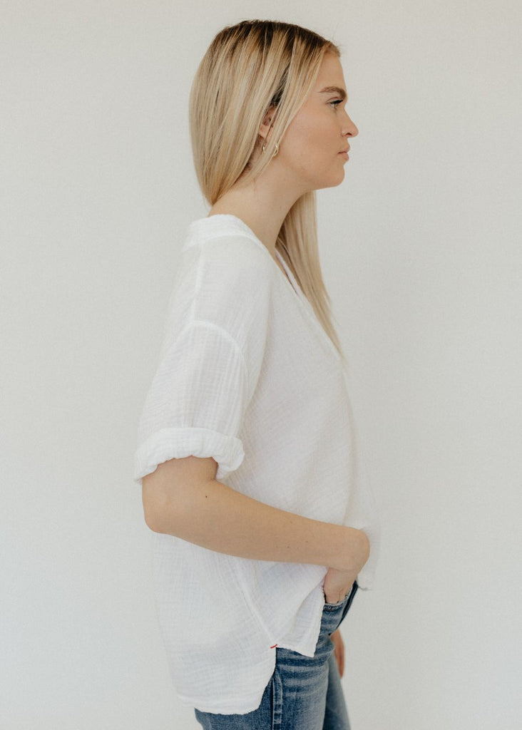 Xírena Avery Top in White Side View | Tula's Online Boutique