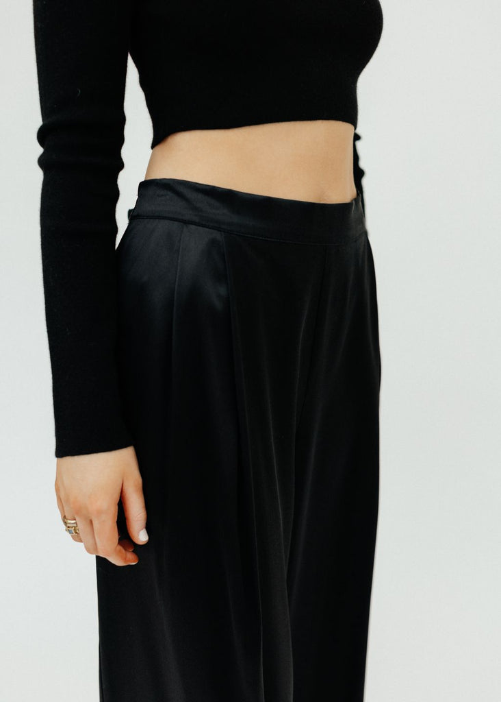Velvet Manhattan Pant in Black Details  | Tula's Online Boutique