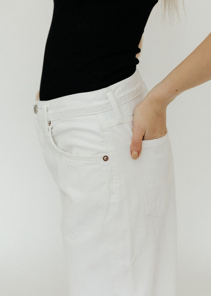 AGOLDE Low Slung Baggy Jean in Milkshake Details | Tula's Online Boutique