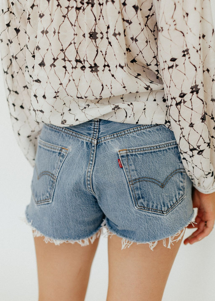 RE/DONE The Short in Indigo Details | Tula's Online Boutique