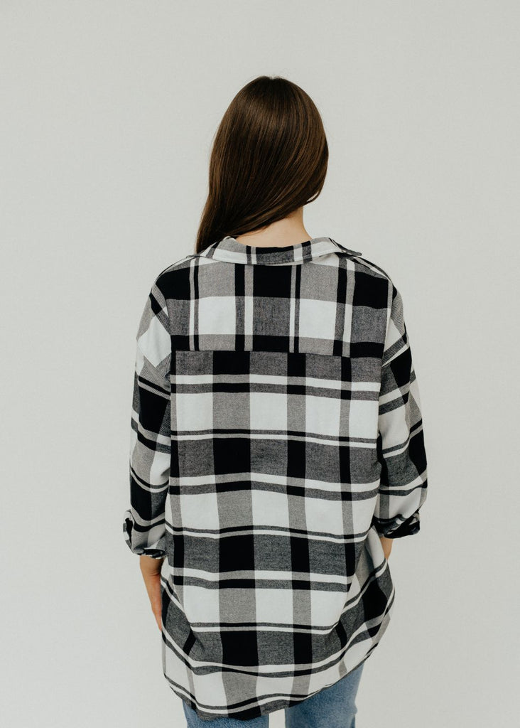 Frank & Eileen Shirley Oversized Shirt in B&W Back | Tula's Online Boutique