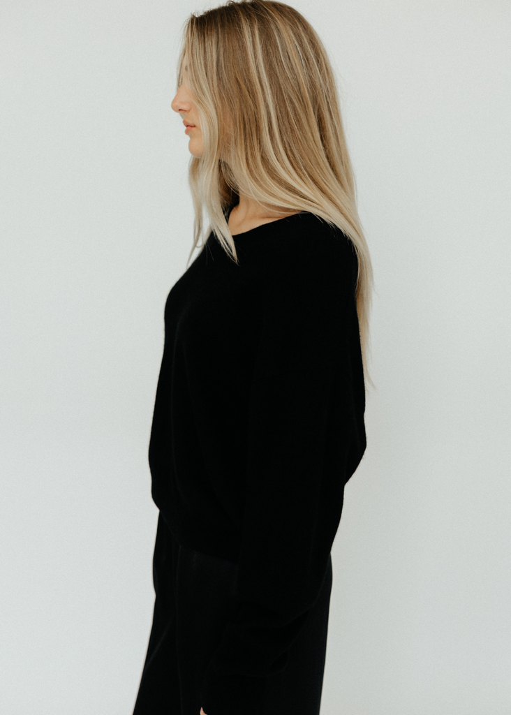 Elizabeth V-Neck Cashmere Sweater in Black side | Tula's Online Boutique