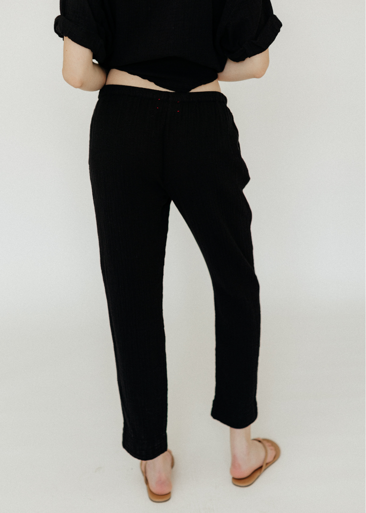 Xírena Jordyn Pant Back in Black | Tula's Online Boutique