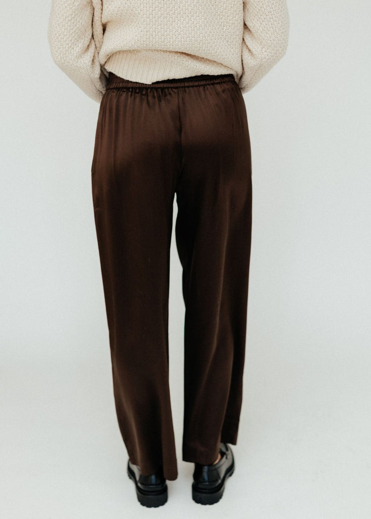 Velvet Manhattan Pant in Brown Back | Tula's Online Boutique