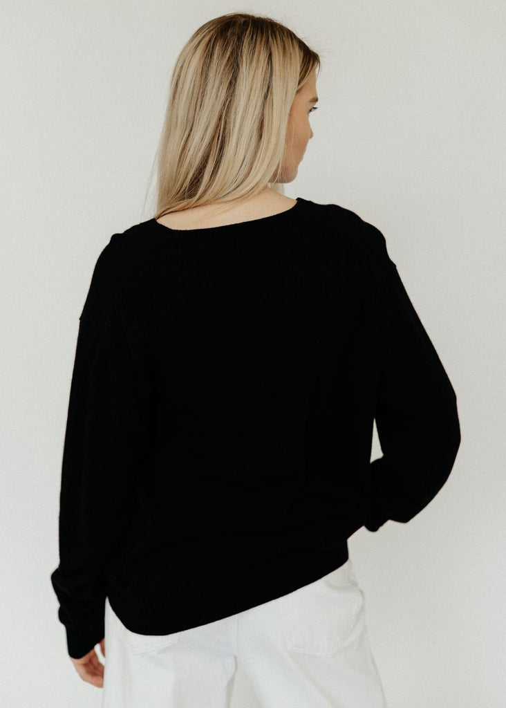 Éterne Clive Cashmere Sweater Back in Black | Tula's Online Boutique
