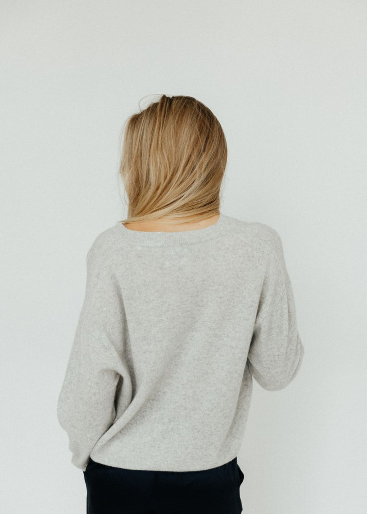 Elizabeth V-Neck Cashmere Sweater back | Tula's Online Boutique