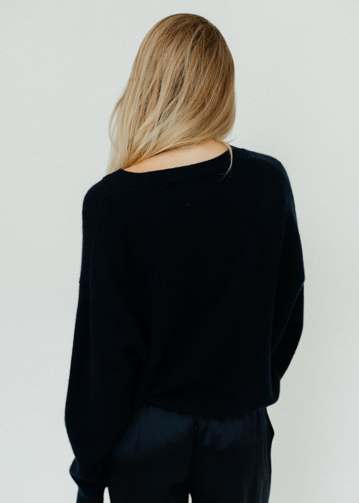 Elizabeth V-Neck Cashmere Sweater in Navy back| Tula's Online Boutique