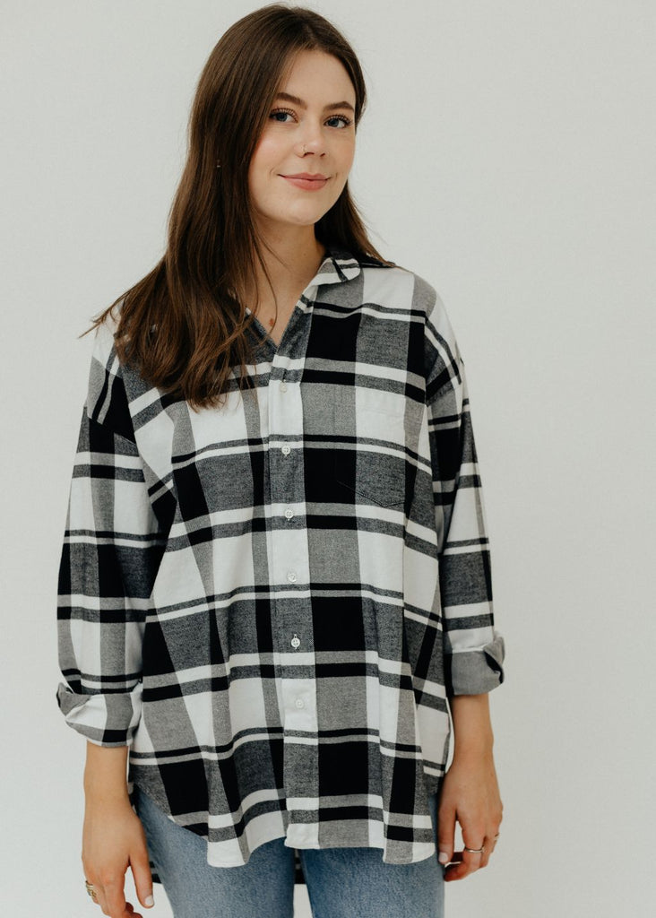 Frank & Eileen Shirley Oversized Shirt in B&W front  | Tula's Online Boutique