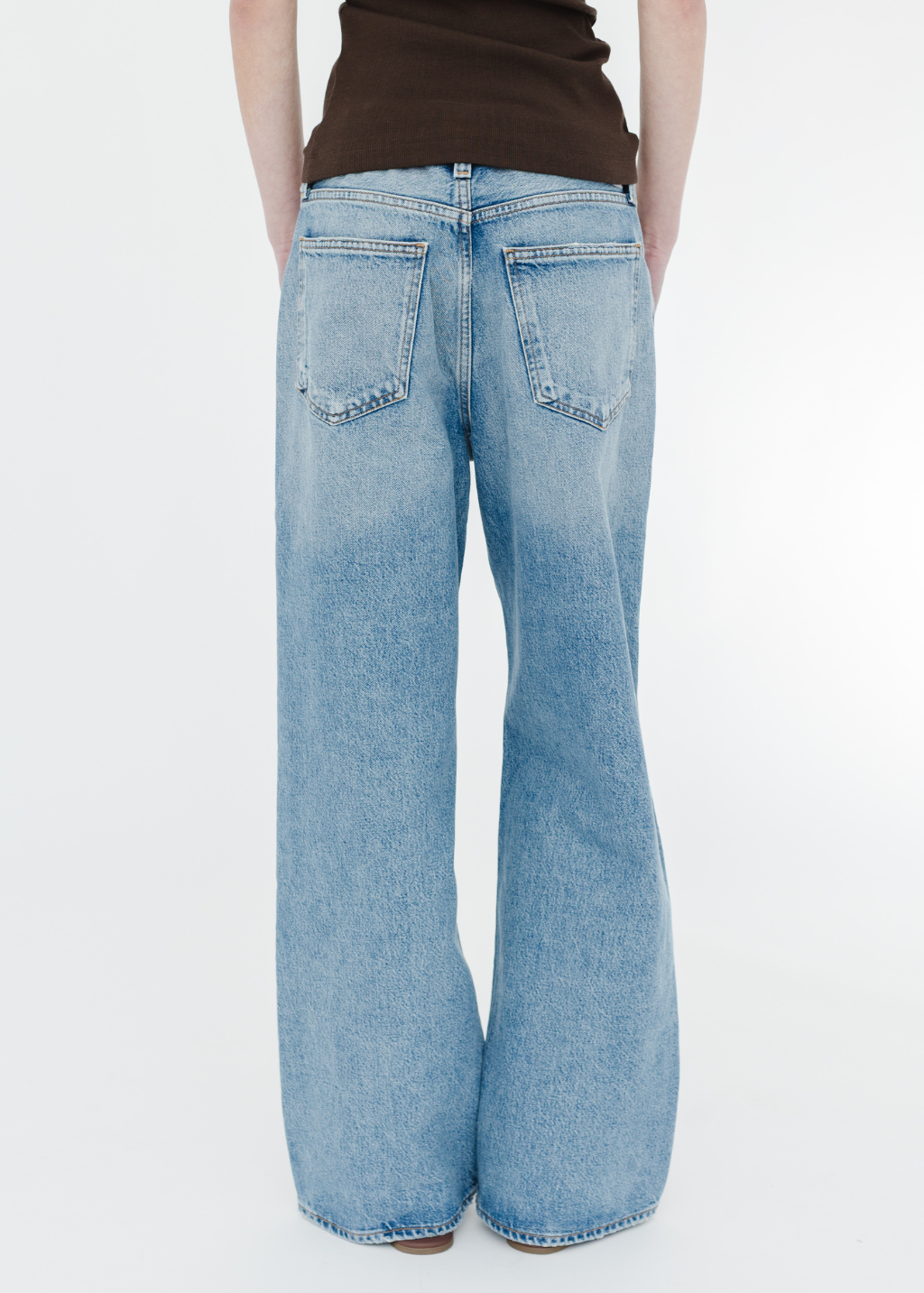 AGOLDE Low Slung Baggy Jean in Libertine | Shop Tula