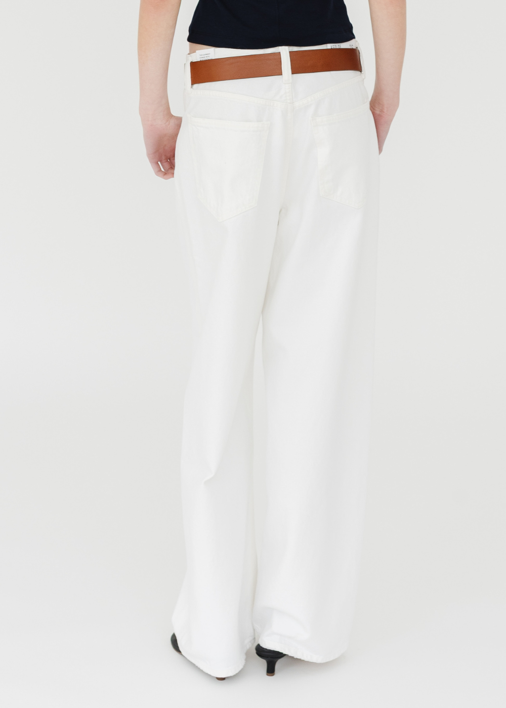 AGOLDE Low Slung Baggy Jean in Milkshake | Shop Tula