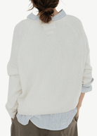 Colorush Chunky Carmen V Neck in Organic White | Shop Tula
