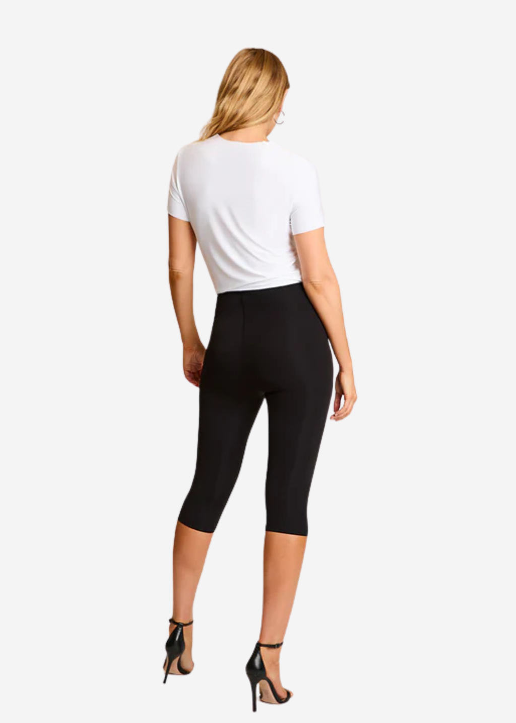 Commando Capri Leggings in Black | Shop Tula