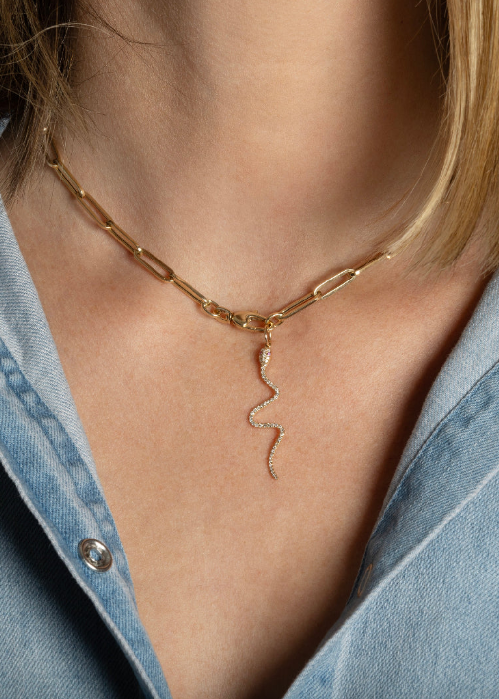 Felicidad Serpent Diamond Pendant with Pink Sapphire Eyes | Shop Tula