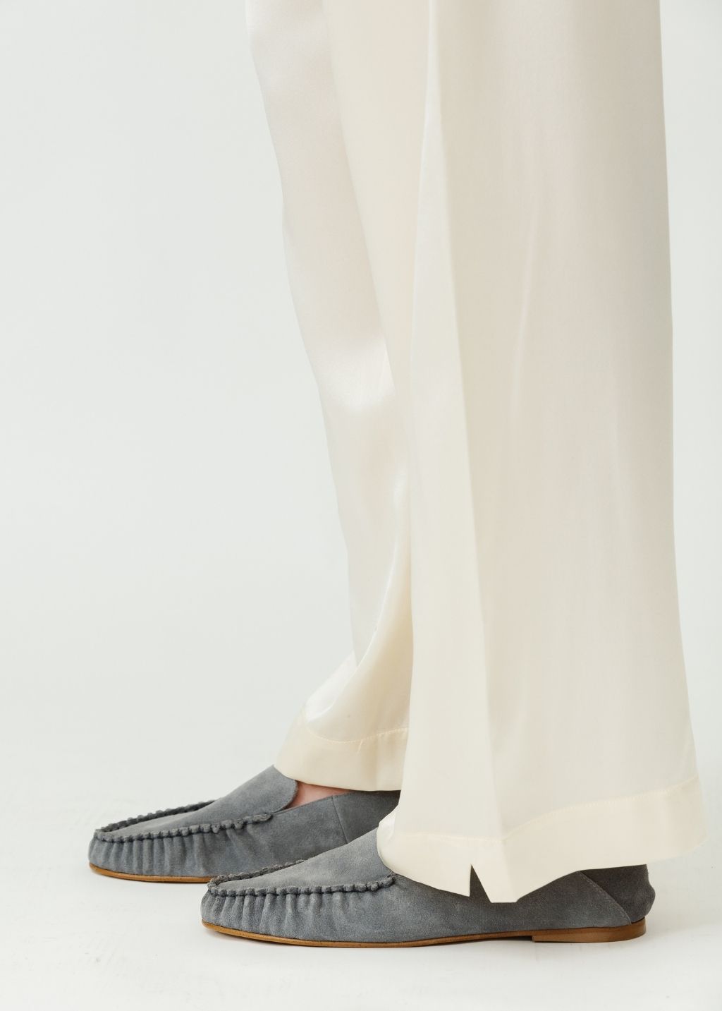 Flattered Bon Bon Suede in Grey | Shop Tula