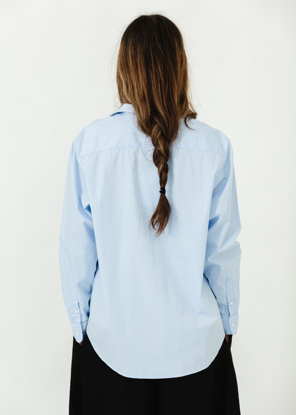Frank & Eileen 'Eileen' Button-Up in Solid Blue Back | Shop Tula