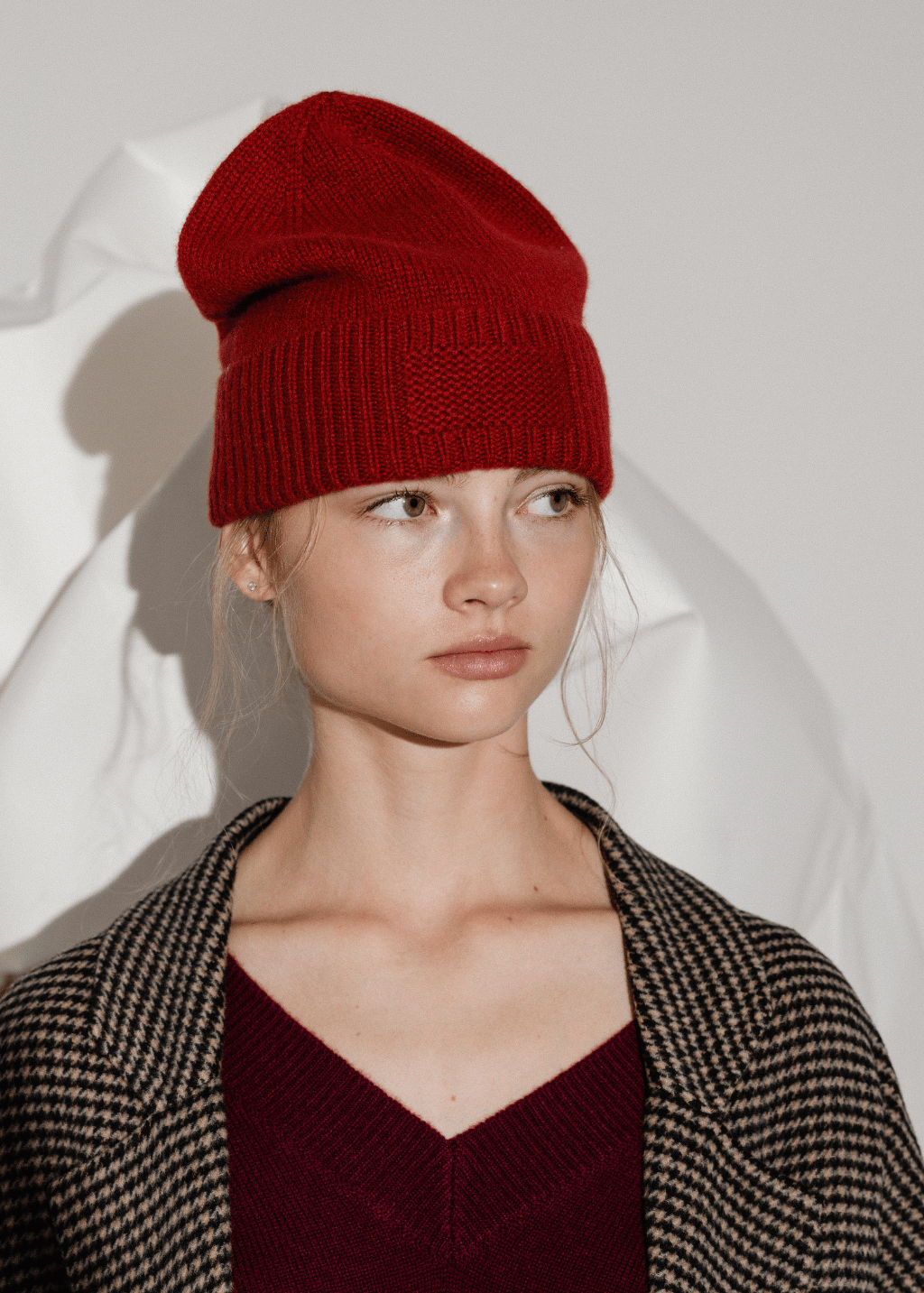 Guest in Residence Rib Cuff Beanie in Carmine | Shop Tula