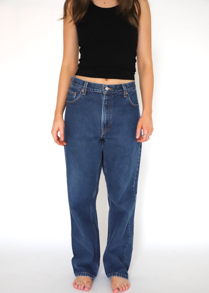 Vintage Levi's 505 Jeans Size 35 Dark Wash | Tula's Online Boutique