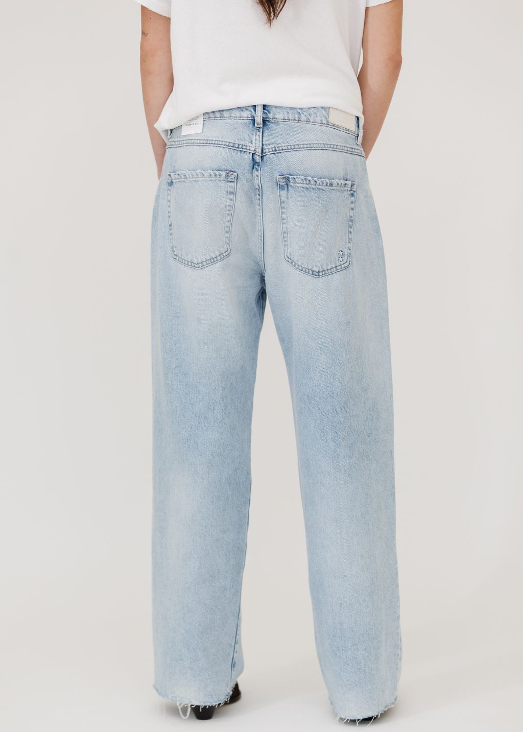 Icon Denim Bea Jean Bleached | Shop Tula