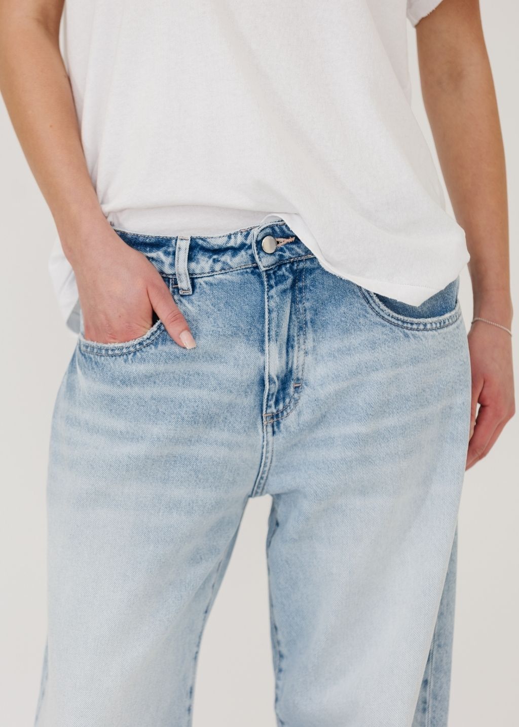 Icon Denim Bea in Bleached | Shop Tula