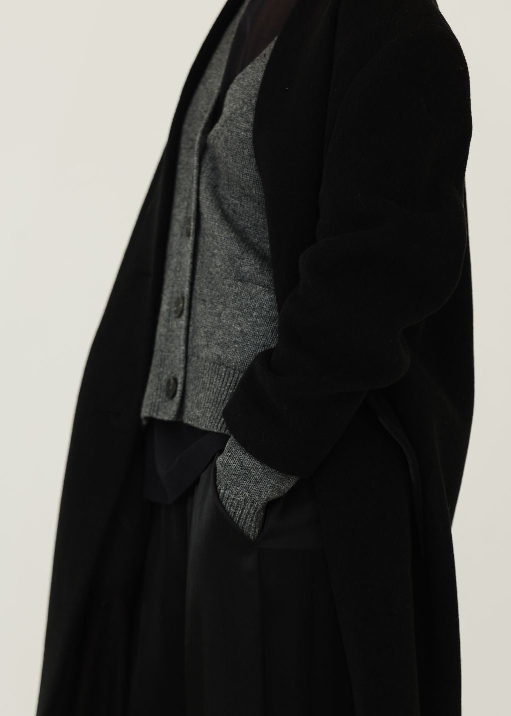 Isabel Marant Brat Sweater in Anthracite Styled | Shop Tula