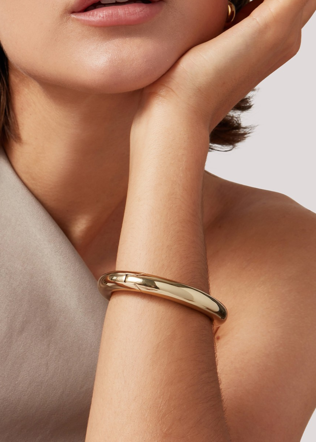 Jenny Bird Gia Mega Bangle in Gold | Shop Tula