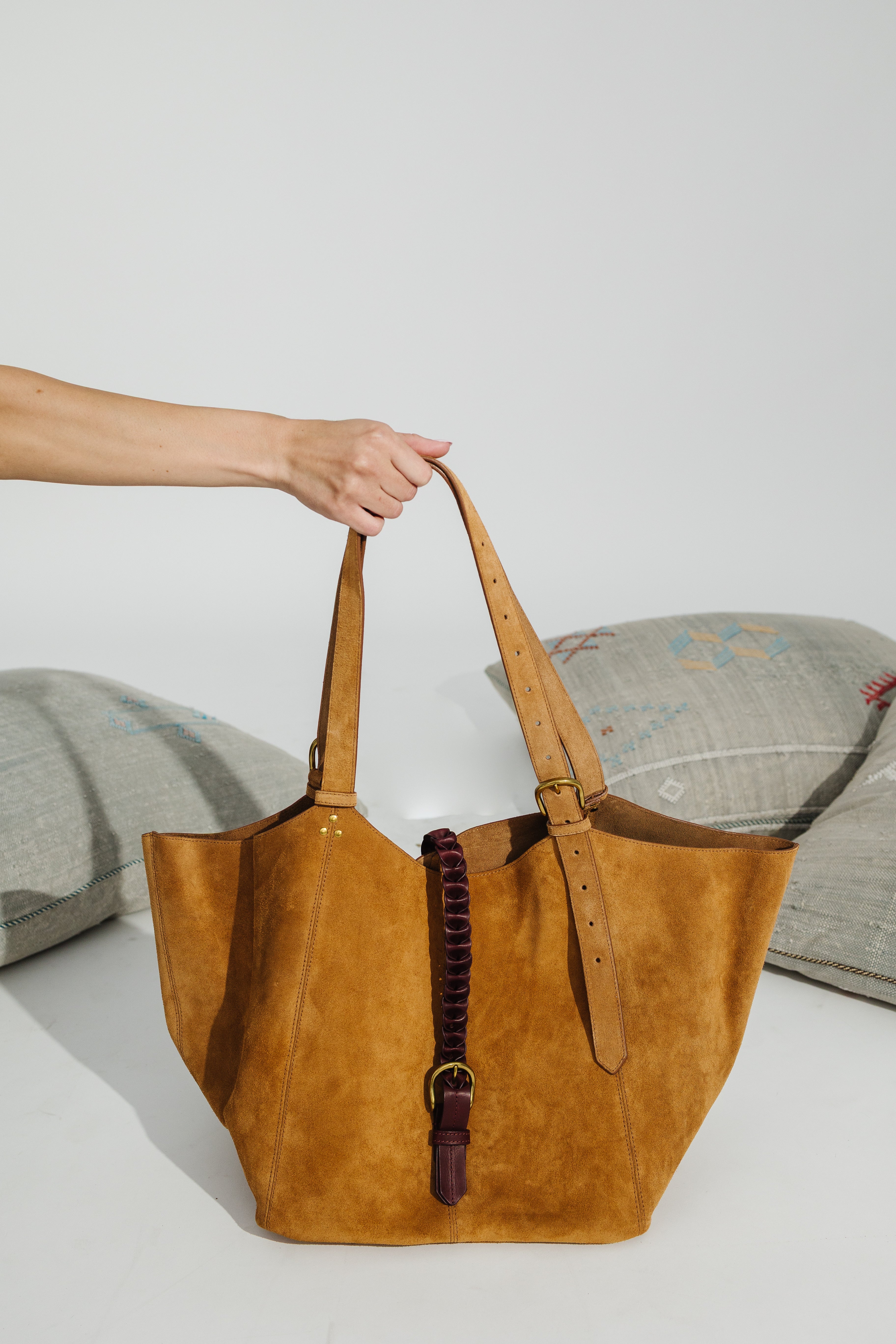 Jerome Dreyfuss Joseph M Bag in Caramel | Shop Tula