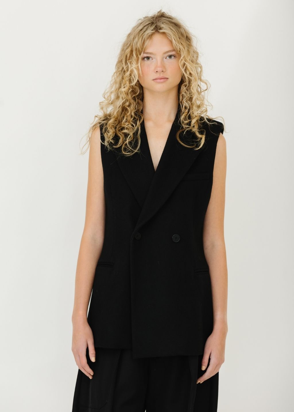 Kallmeyer Deon Sleeveless Blazer | Shop Tula