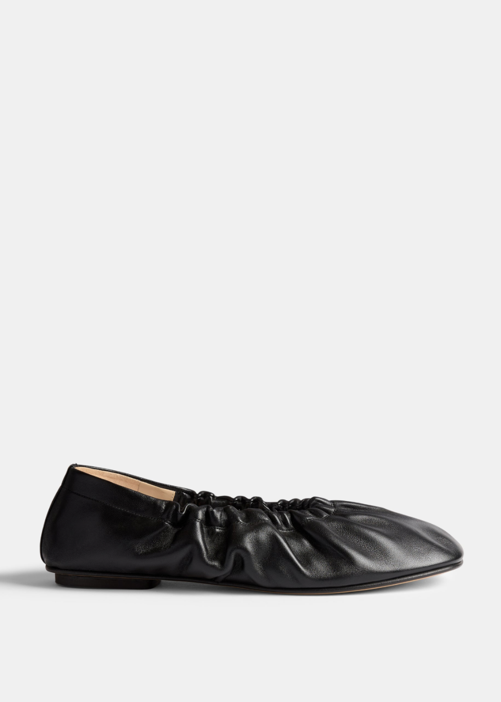 Le Monde Beryl Mica Flat in Black | Shop Tula