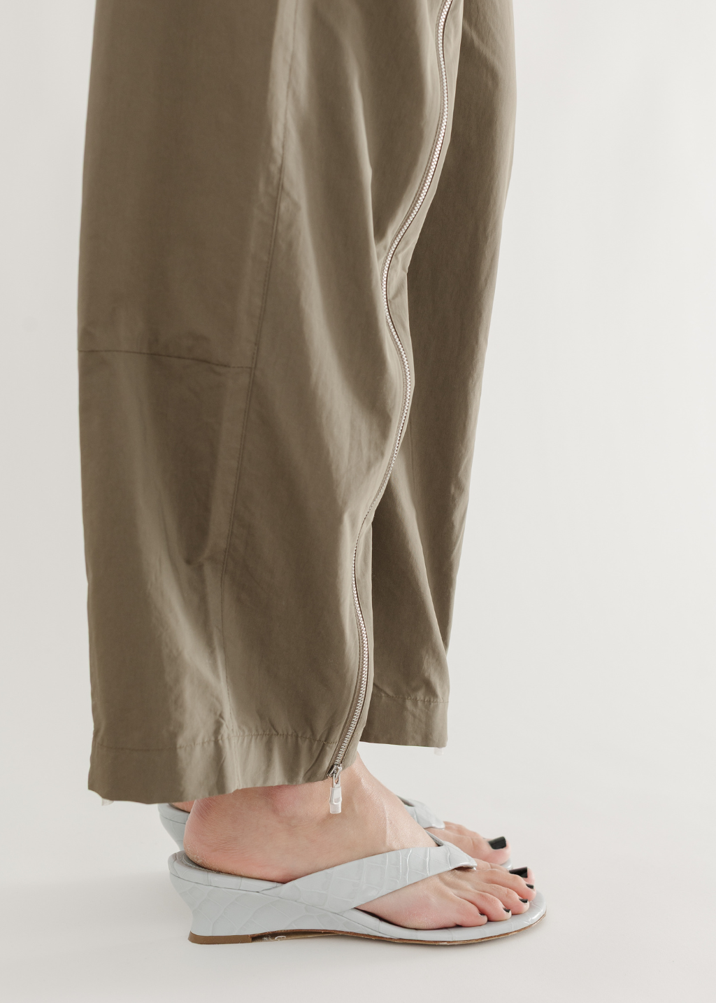 Le Monde Beryl Micro Wedge | Shop Tula