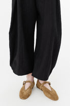 Le Monde Beryl Stella Slipper in Taupe Suede | Shop Tula
