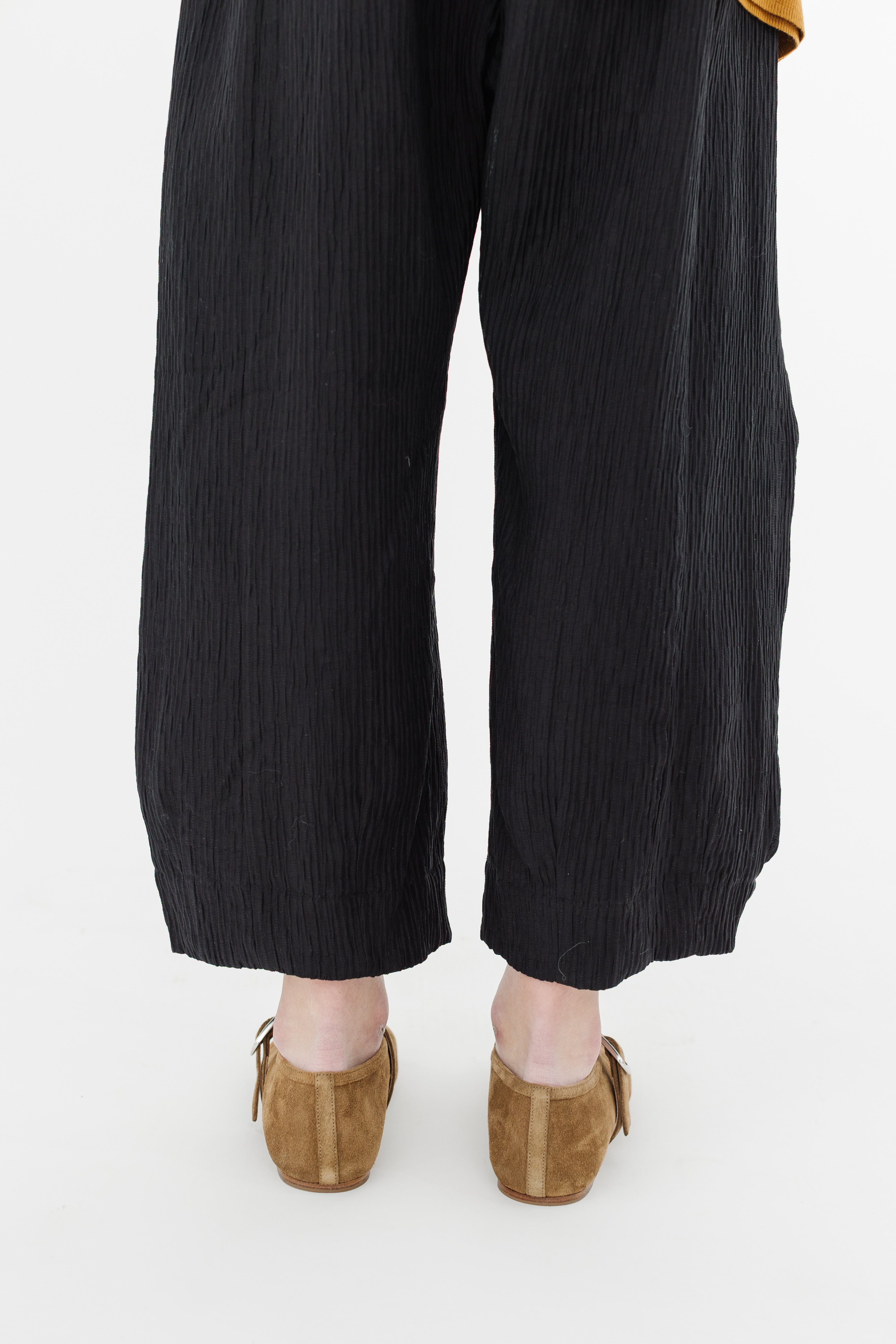 Le Monde Beryl Stella Slipper in Taupe Suede | Shop Tula