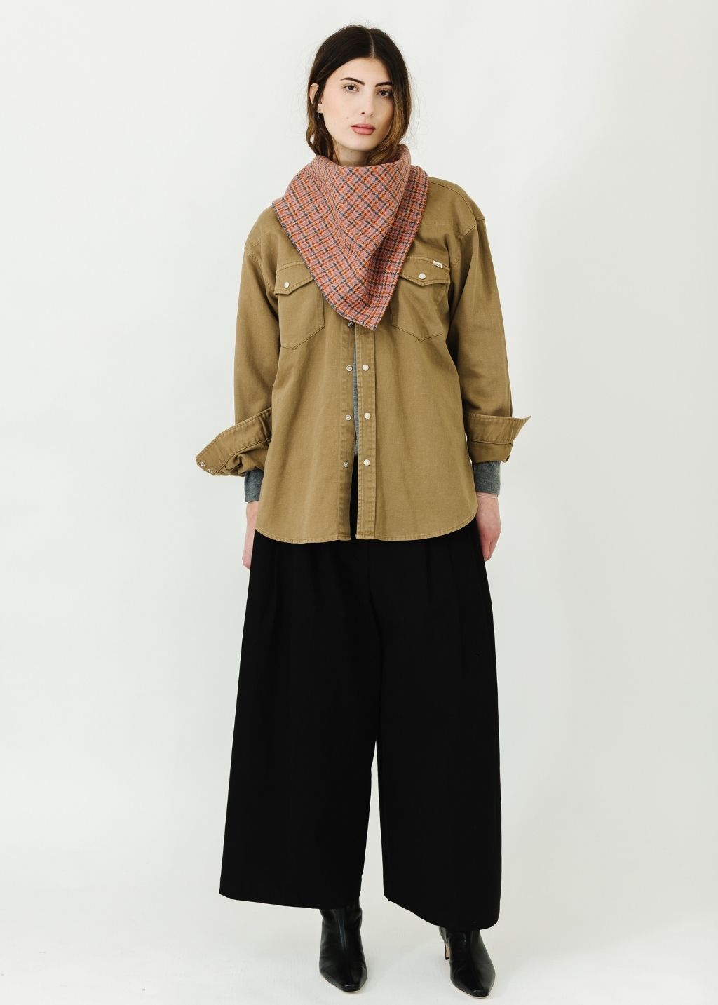 MOTHER The Eyes and Ohs Top Tan | Shop Tula