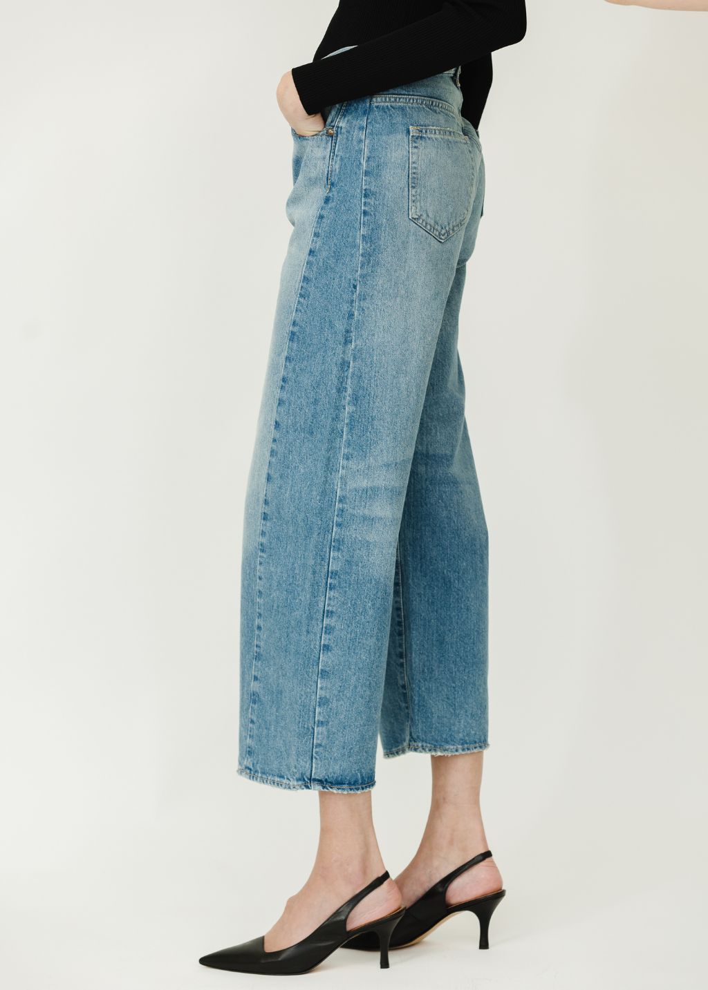 Moussy MV Bayard Side Line Cocoon | Shop Tula