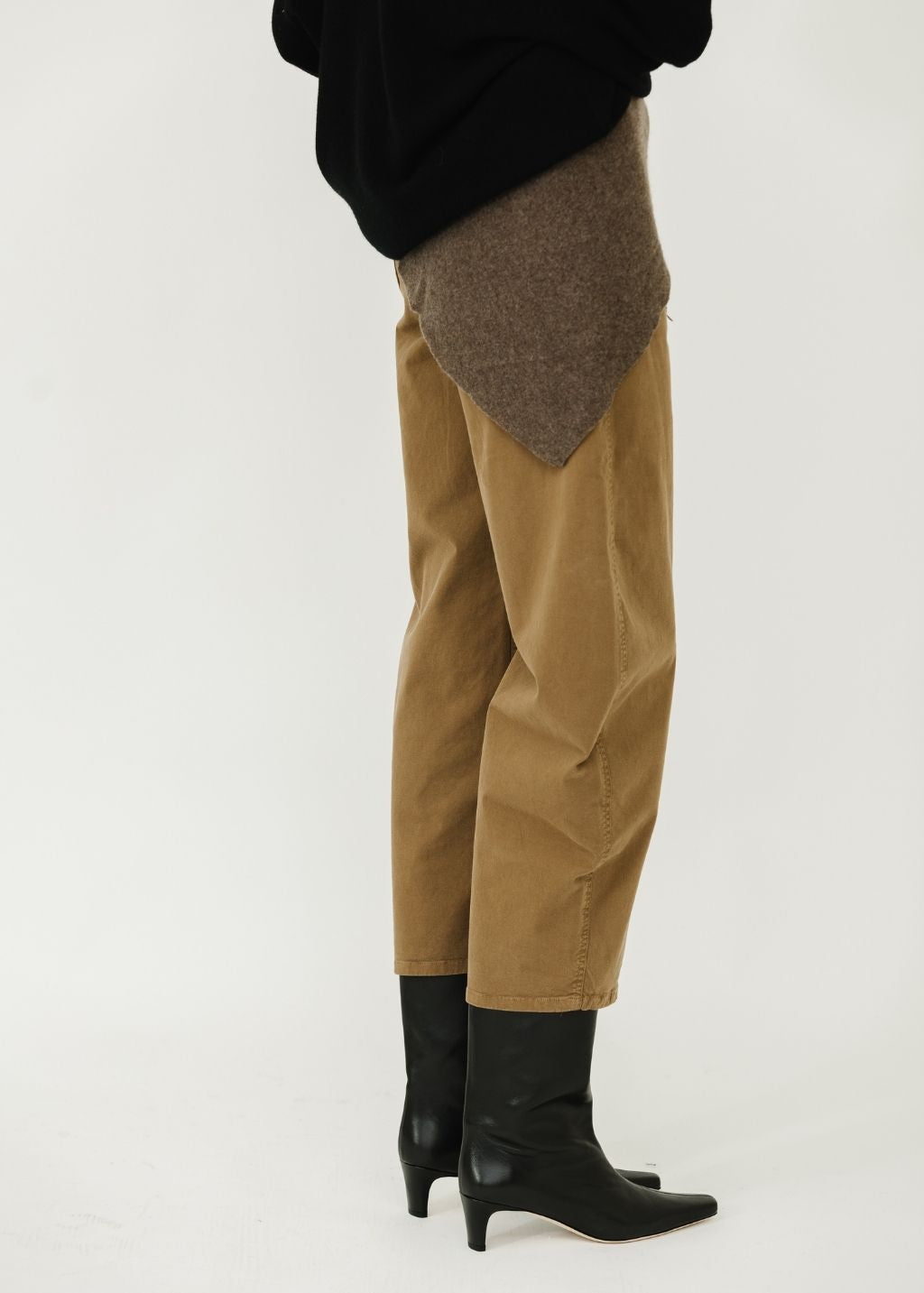 Nili Lotan Tribeca Pant in Coffee Side | Shop Tula